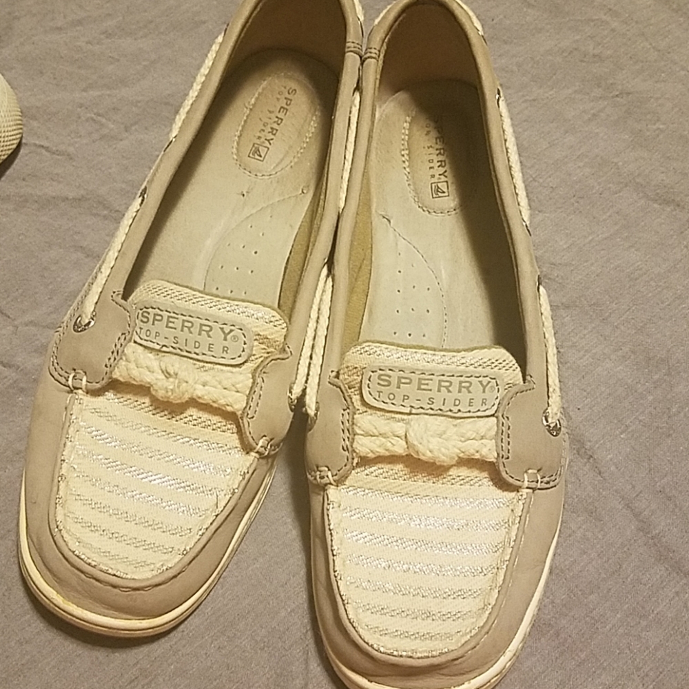 Sperry size 8.5 sparkly grey boat shoes